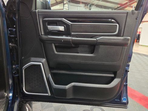 Used 2020 RAM 2500 Laramie image 39