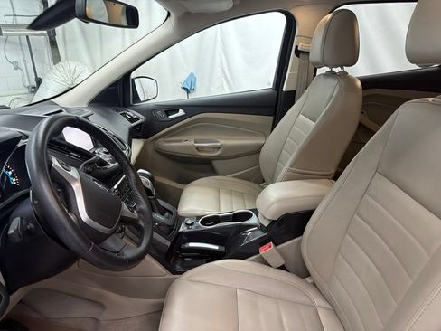 Used 2014 Ford Escape Titanium w/ Equipment Group 401A FWD image 15