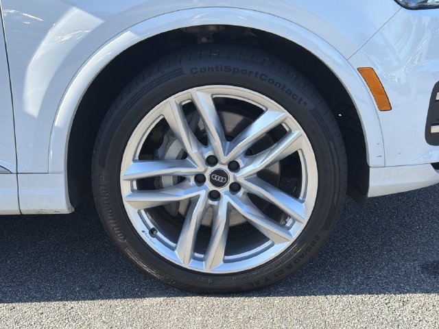 Used 2018 Audi Q7 3.0T Prestige w/ Prestige Package AWD/4WD image 14
