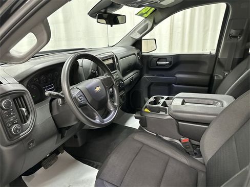 Used 2024 Chevrolet Silverado 1500 Custom image 14
