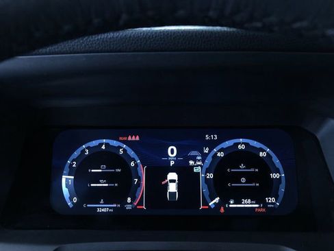 Used 2025 Toyota Tacoma TRD Off-Road image 24