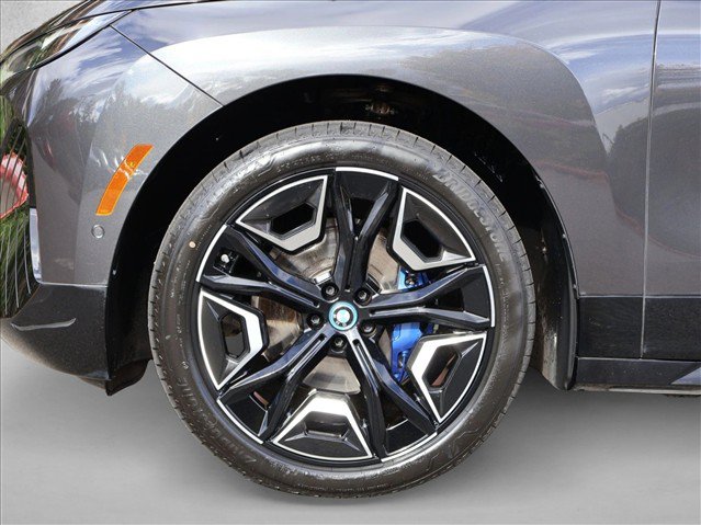 Certified 2024 BMW iX xDrive50 w/ Sport Package AWD/4WD image 28
