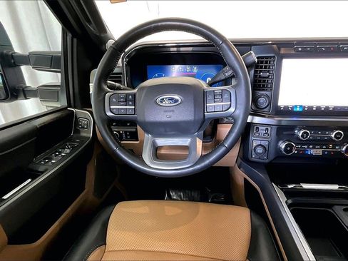 Used 2024 Ford F250 Lariat w/ Lariat Ultimate Package image 4