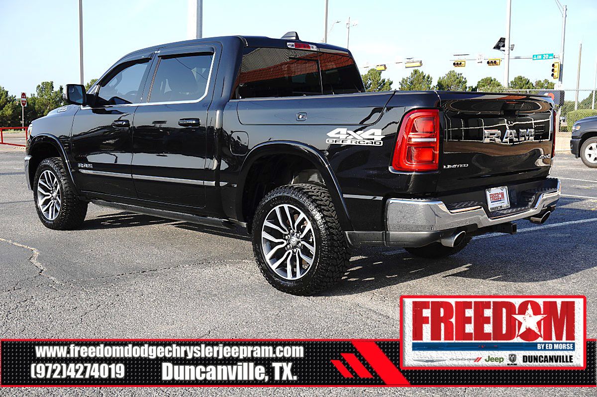 Used 2025 RAM 1500 Limited w/ Off Road Group AWD/4WD image 3