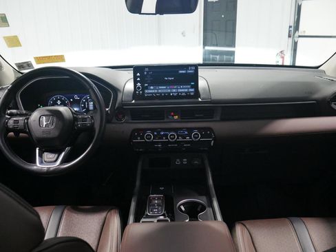 Used 2023 Honda Pilot Elite image 19