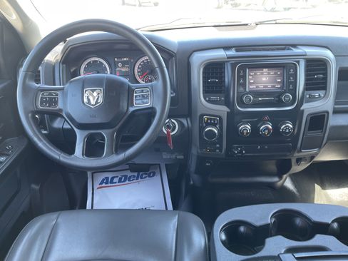 Used 2022 RAM 1500 Tradesman w/ Chrome Appearance Group AWD/4WD image 16