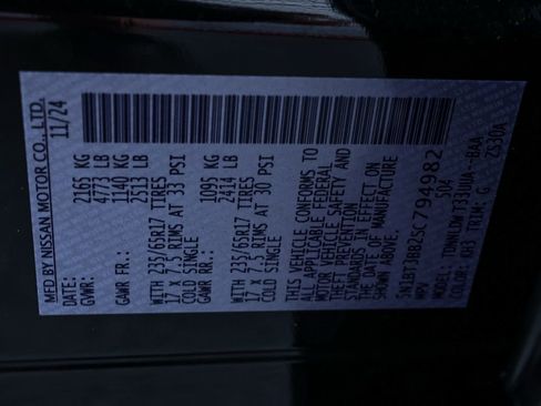 Used 2025 Nissan Rogue SV image 33