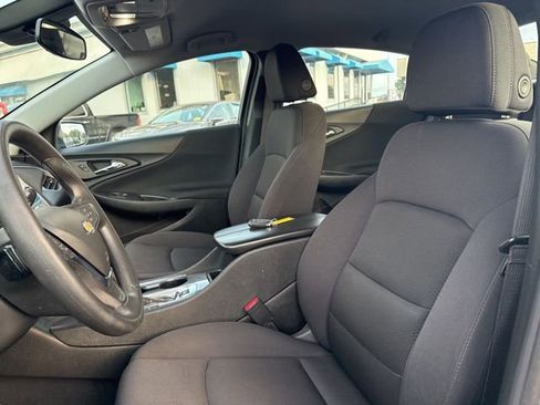 Used 2024 Chevrolet Malibu LT FWD image 8