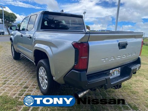 Used 2024 Toyota Tacoma SR RWD image 23