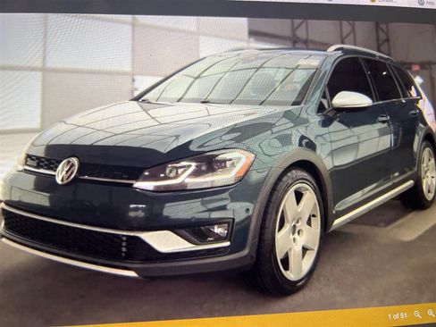 Used 2018 Volkswagen Golf Alltrack SEL AWD/4WD image 1
