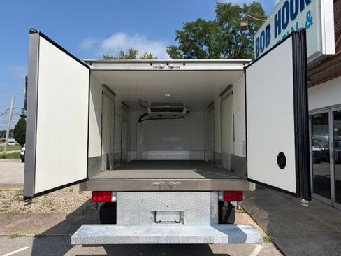 Used 2023 RAM ProMaster 3500 w/ Convenience Group FWD image 6