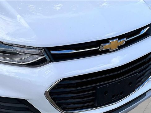 Used 2020 Chevrolet Trax LT w/ Driver Confidence Package AWD/4WD image 27