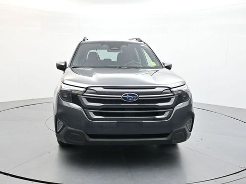 Used 2025 Subaru Forester Premium w/ Convenience Package #1 AWD/4WD image 2