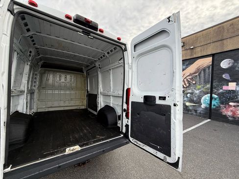 Used 2017 RAM ProMaster 1500 image 48