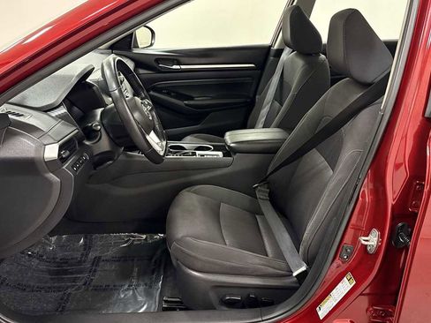 Used 2020 Nissan Altima 2.5 SV image 13