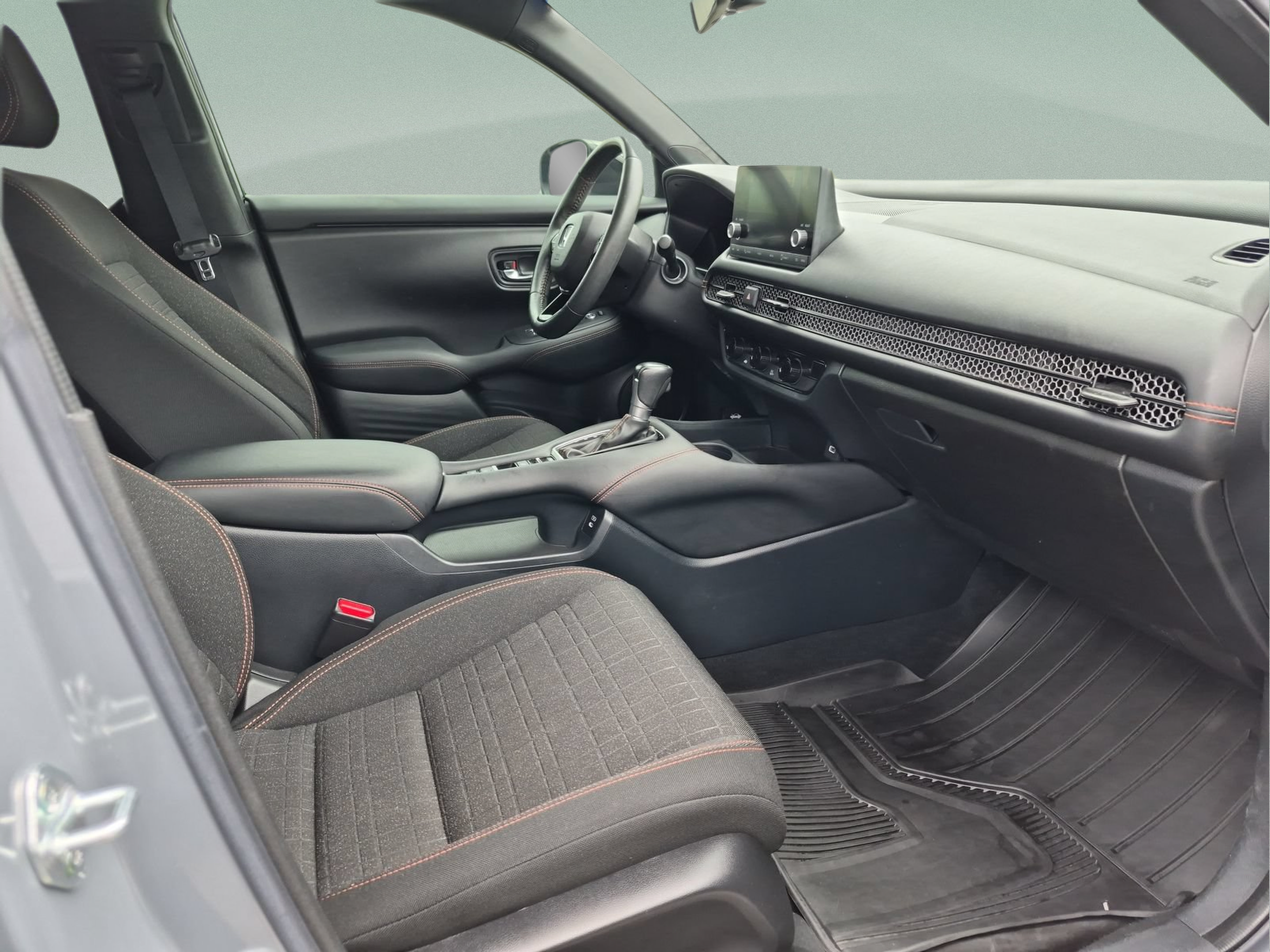 Certified 2024 Honda HR-V Sport image 18