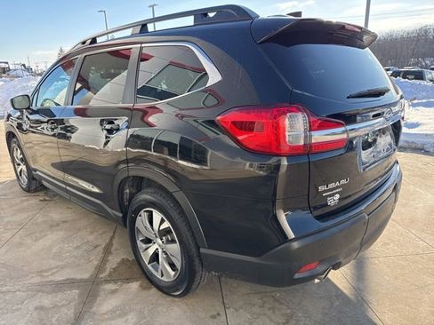 Used 2022 Subaru Ascent Premium w/ Convenience Package image 6