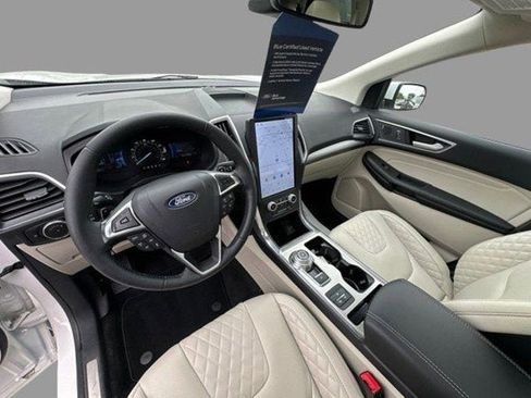 Certified 2024 Ford Edge Titanium w/ Titanium Elite Package AWD/4WD image 3