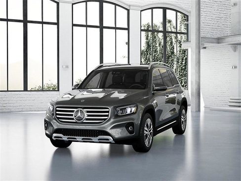 New 2026 Mercedes-Benz GLB 250 4MATIC image 41