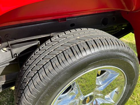 Used 2011 Chevrolet Silverado 1500 LT w/ Texas Edition image 28