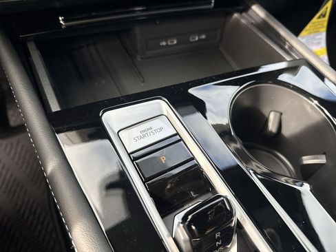 New 2026 Volkswagen Atlas Cross Sport SE AWD/4WD image 31