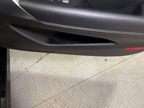 Used 2025 Genesis G70 2.5T image 56