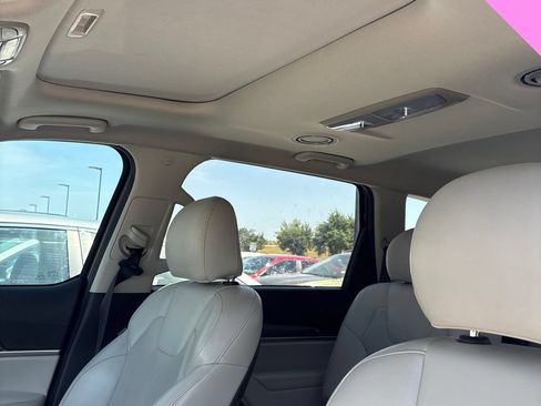 Used 2020 Kia Telluride S FWD image 18