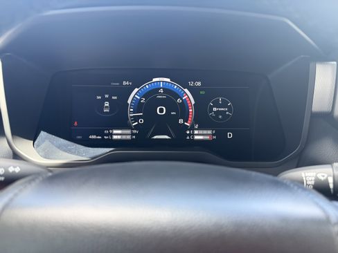 Used 2026 Toyota Tundra Limited AWD/4WD image 16