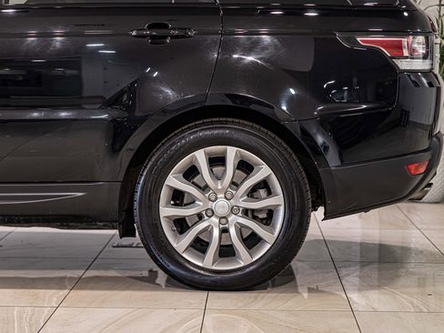 Used 2017 Land Rover Range Rover Sport HSE image 7