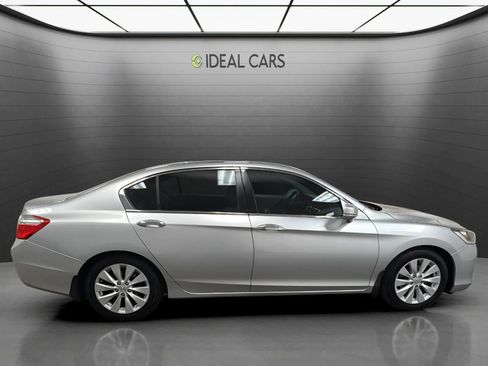 Used 2013 Honda Accord EX image 4