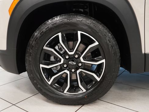 New 2026 Chevrolet TrailBlazer ACTIV w/ Convenience Package FWD image 15