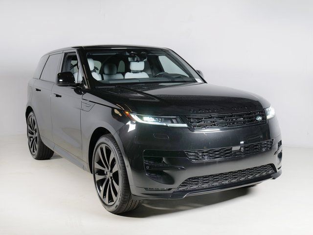 New 2026 Land Rover Range Rover Sport Dynamic SE AWD/4WD image 10