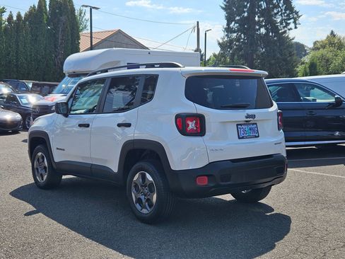 Used 2017 Jeep Renegade Sport w/ Power & Air Group image 3