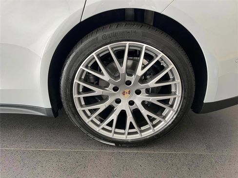 New 2026 Porsche Panamera 4 image 11