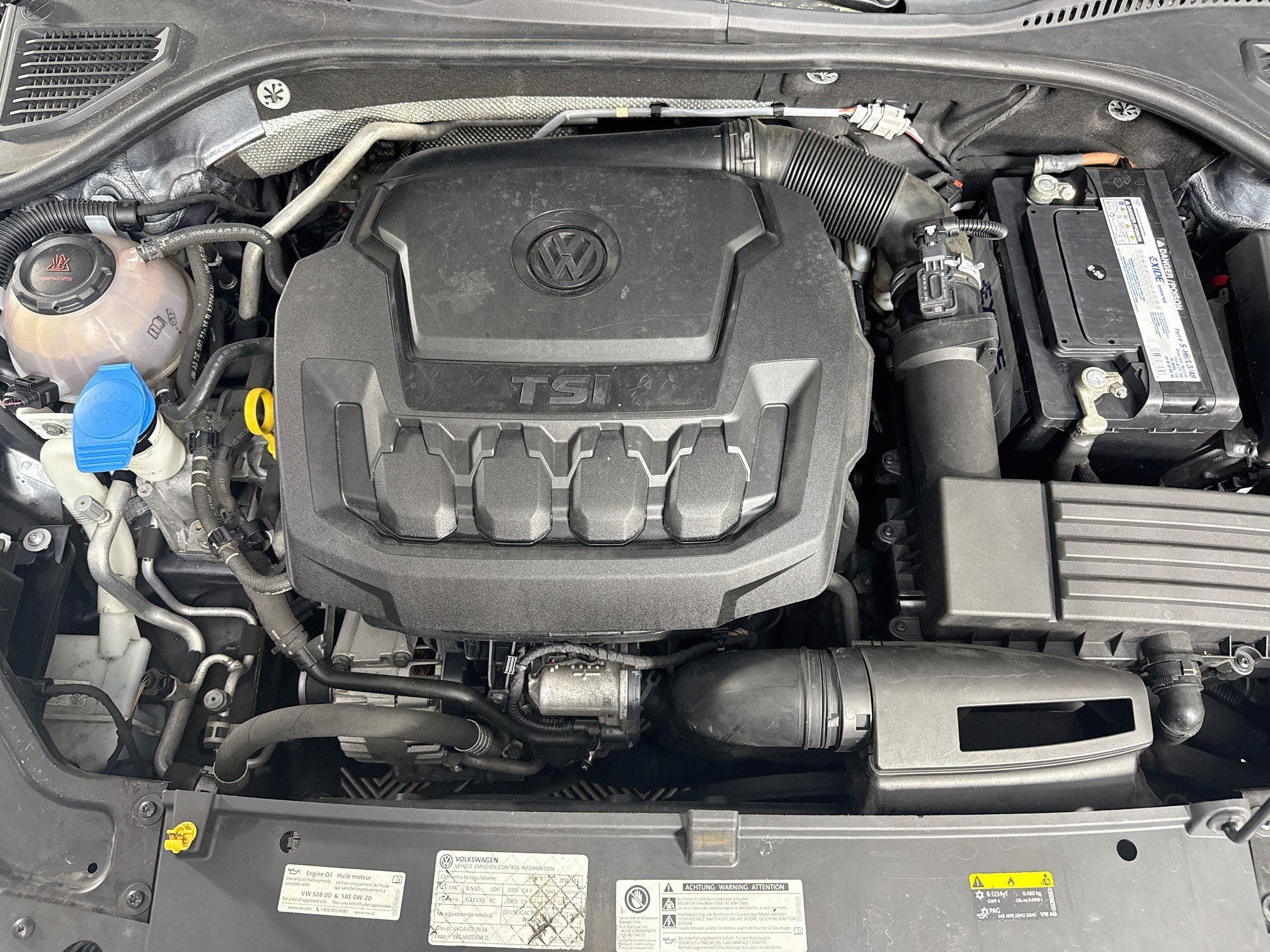 Used 2020 Volkswagen Passat 2.0T SE FWD image 39