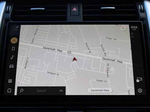 Certified 2025 Land Rover Discovery Dynamic SE image 27