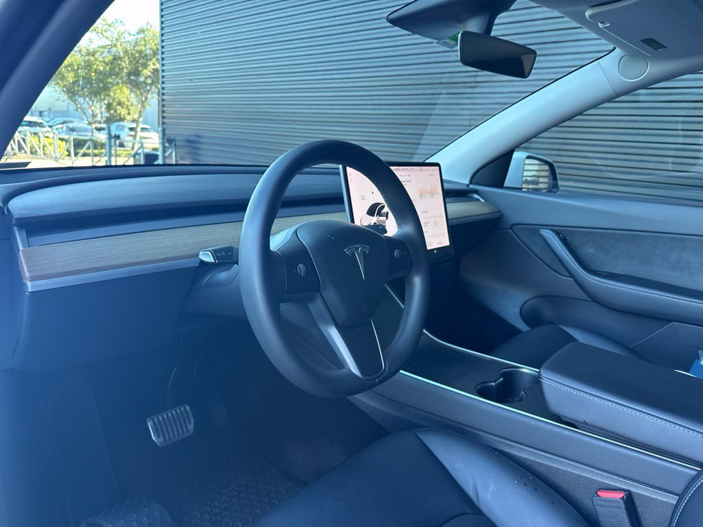 Used 2020 Tesla Model Y Long Range AWD/4WD image 7