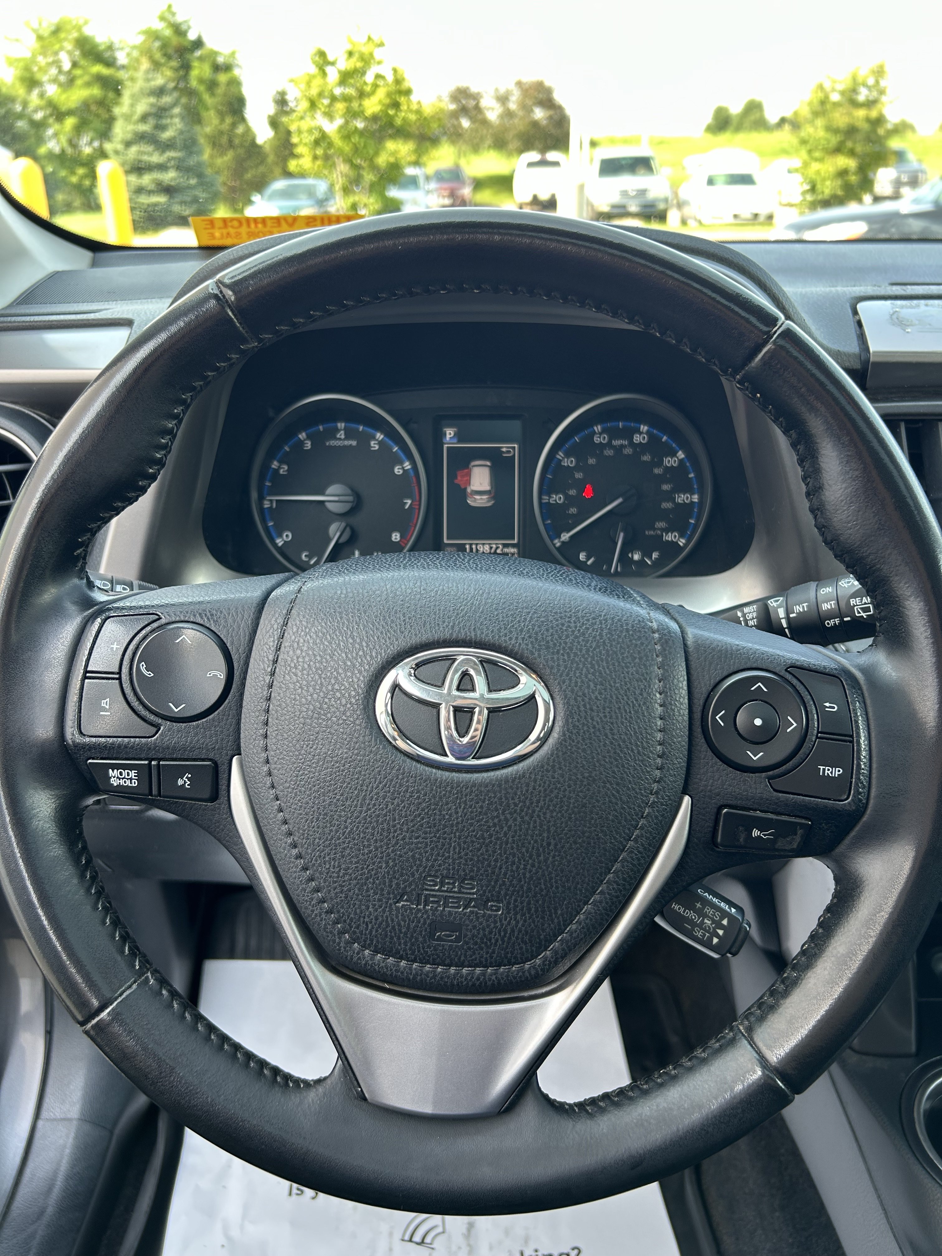 Used 2018 Toyota RAV4 XLE AWD/4WD image 22