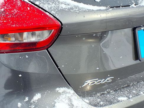 Used 2016 Ford Focus SE image 20