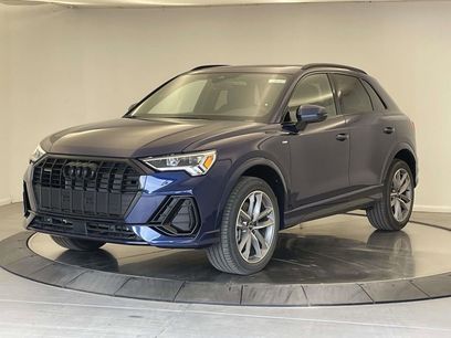 New 2025 Audi Q3 2.0T Premium w/ Convenience Package