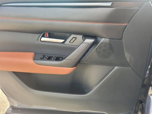 Certified 2025 MAZDA CX-50 Meridian Edition w/ Weather Package image 22