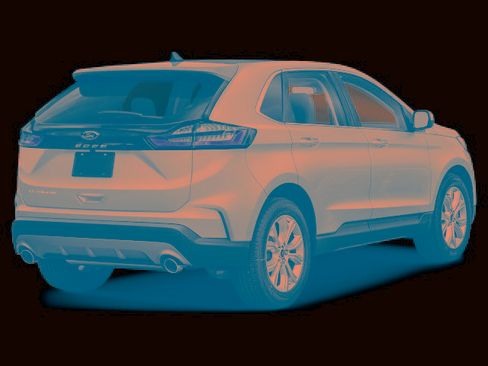 Certified 2023 Ford Edge Titanium AWD/4WD image 2