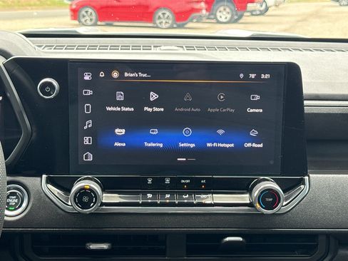 Used 2024 Chevrolet Colorado Trail Boss w/ Technology Package AWD/4WD image 20