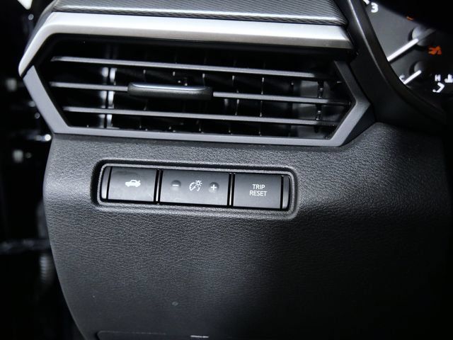 Used 2025 Nissan Altima 2.5 SR AWD/4WD image 28