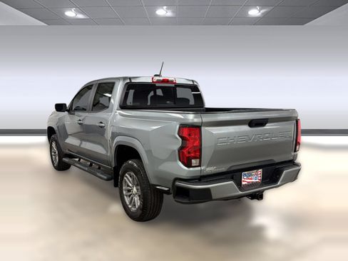 Used 2024 Chevrolet Colorado LT w/ LT Convenience Package RWD image 2