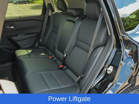Used 2023 Nissan Rogue SV w/ SV Premium B Package AWD/4WD image 29