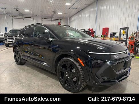 Used 2024 Chevrolet Equinox EV RS AWD/4WD image 23