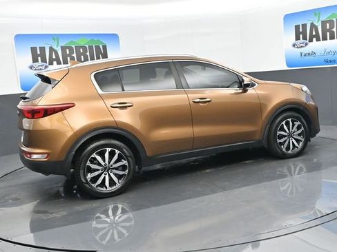 Used 2018 Kia Sportage EX image 6