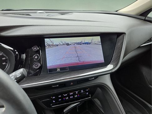 Used 2021 Buick Envision Preferred FWD image 17