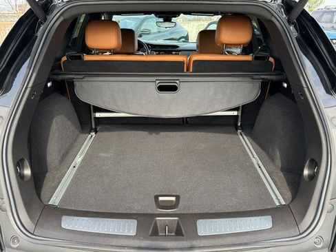 Used 2022 Cadillac XT5 Premium Luxury w/ Technology Package image 18